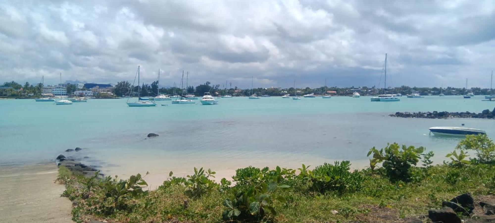 Apartamento Chez Leone Grand Baie Exterior foto